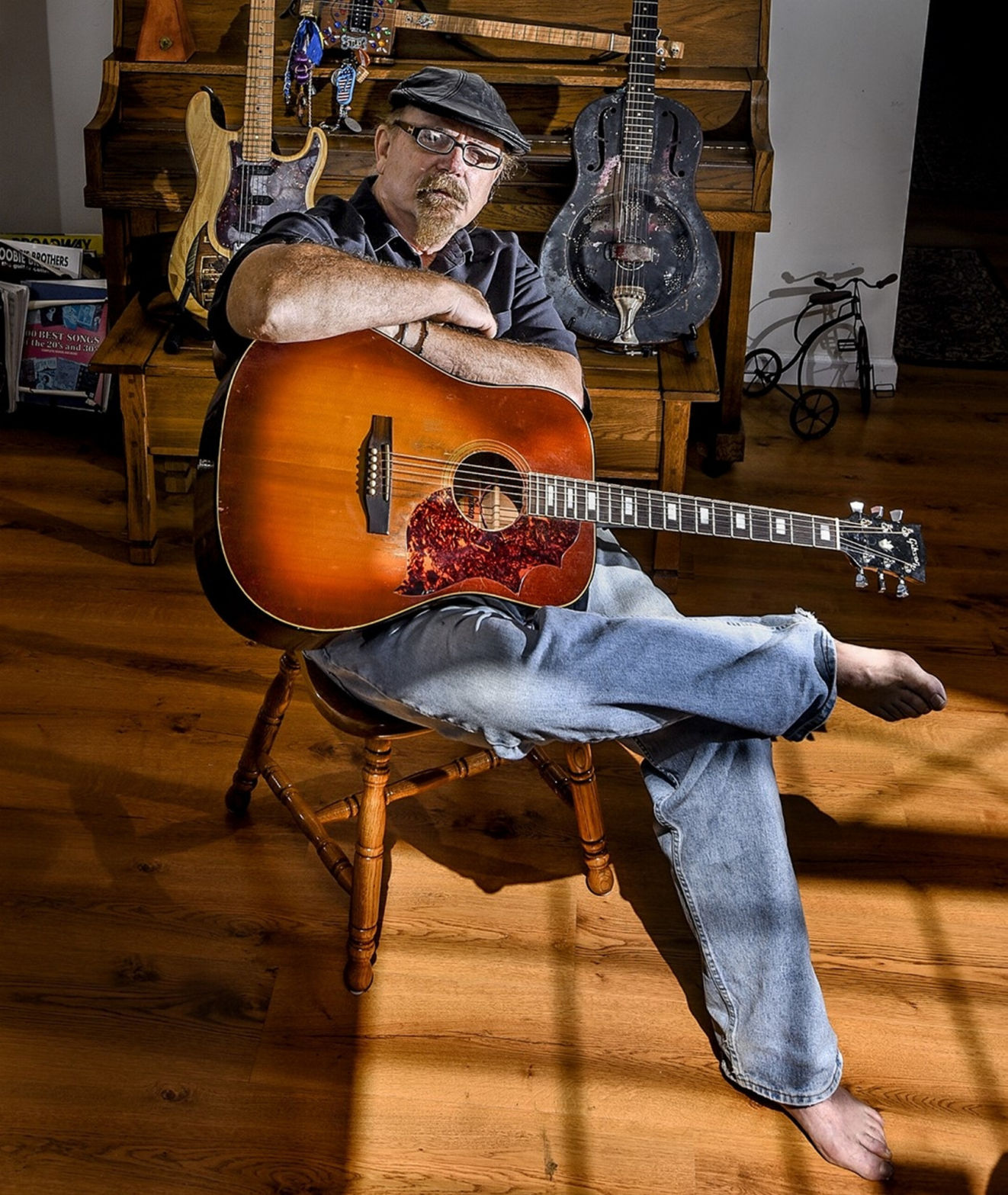 With dogged determination, bluesman pens ‘Bubba’ tale